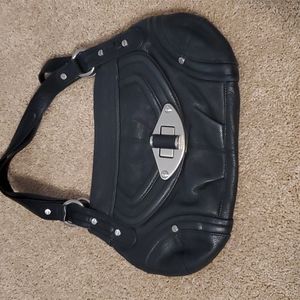 B. Makowsky black leather purse